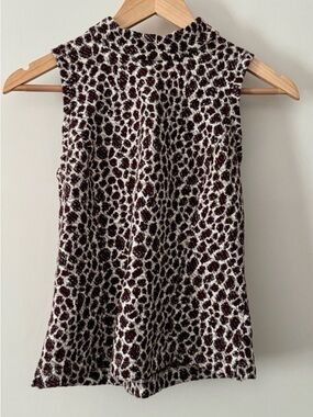 Anthropologie Akemi + Kin Leopard Print Sleeveless Top Mock Neck